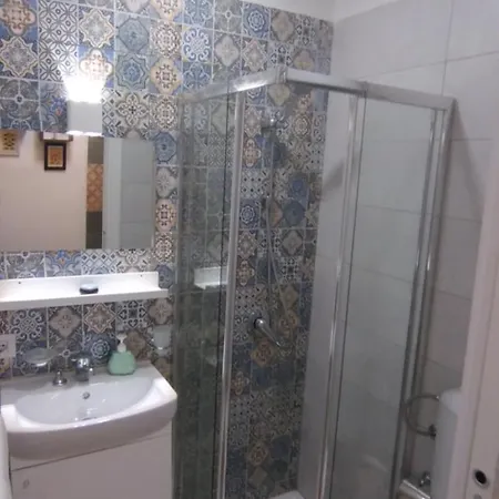 Metro Montesanto 那不勒斯